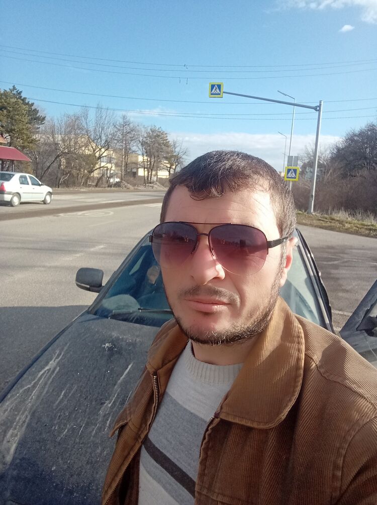  32232935  , 38 ,    