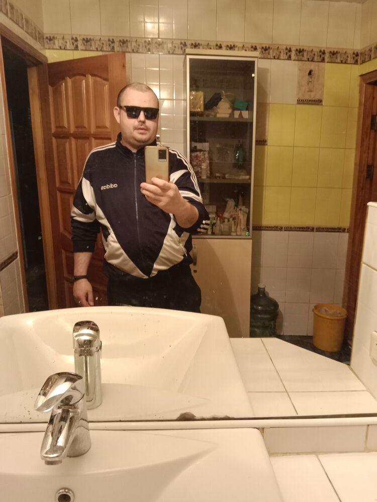  33089125  , 42 ,    