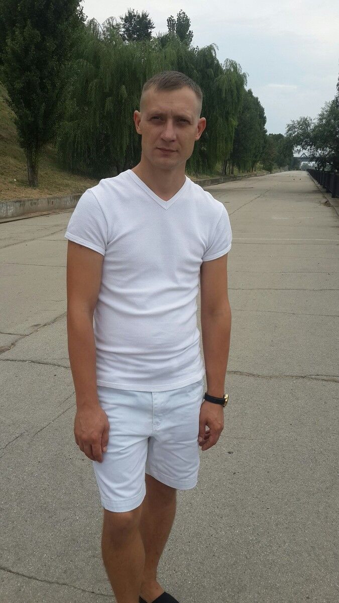  ,   Mihail, 40 ,   ,   , c 