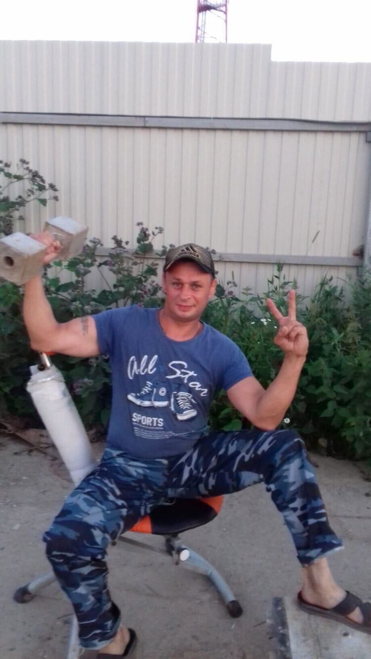  28597805  , 48 ,    