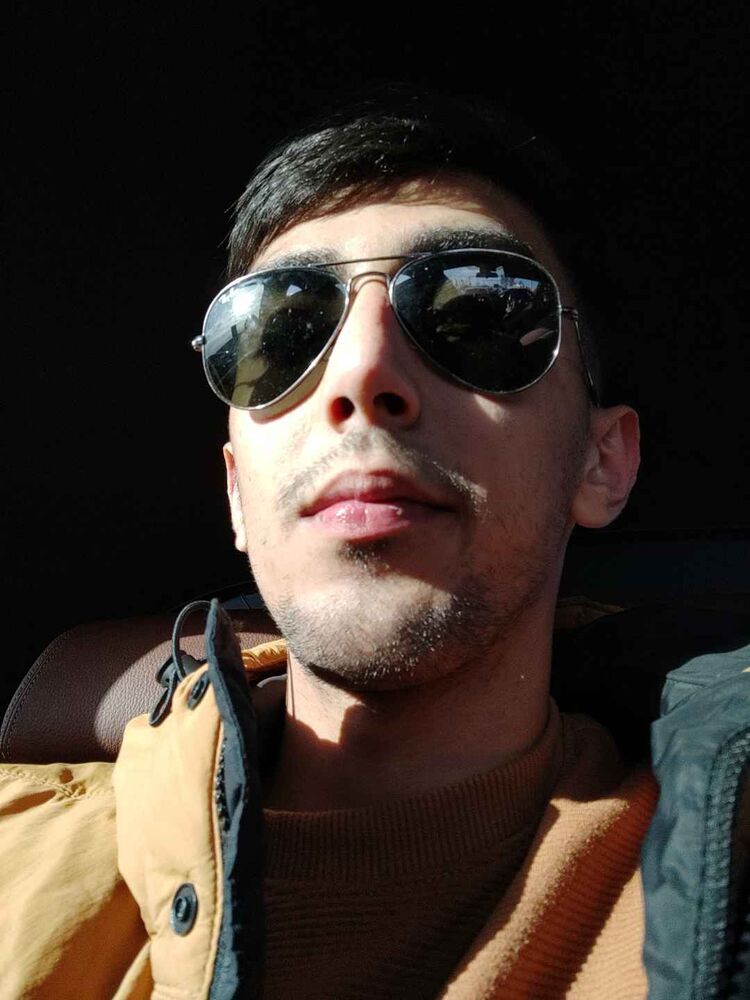  51250475  Sinan, 49 ,    Danvers