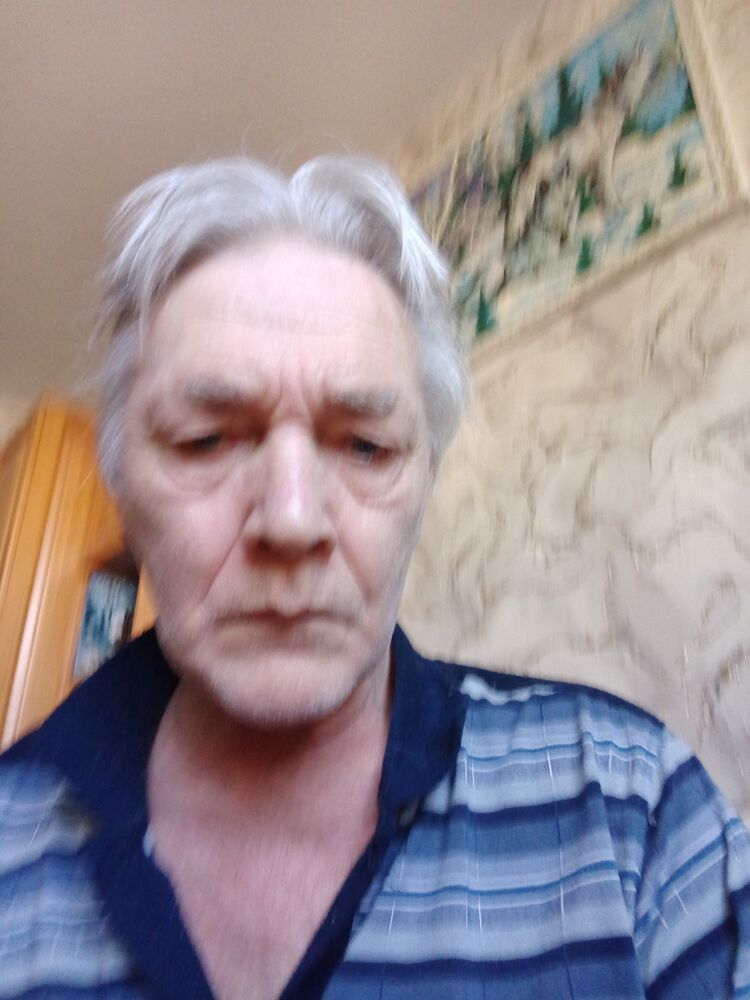  44389095  , 62 ,    