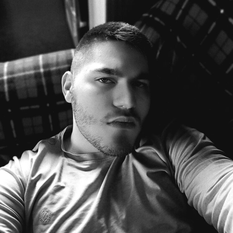  45885385  , 20 ,    