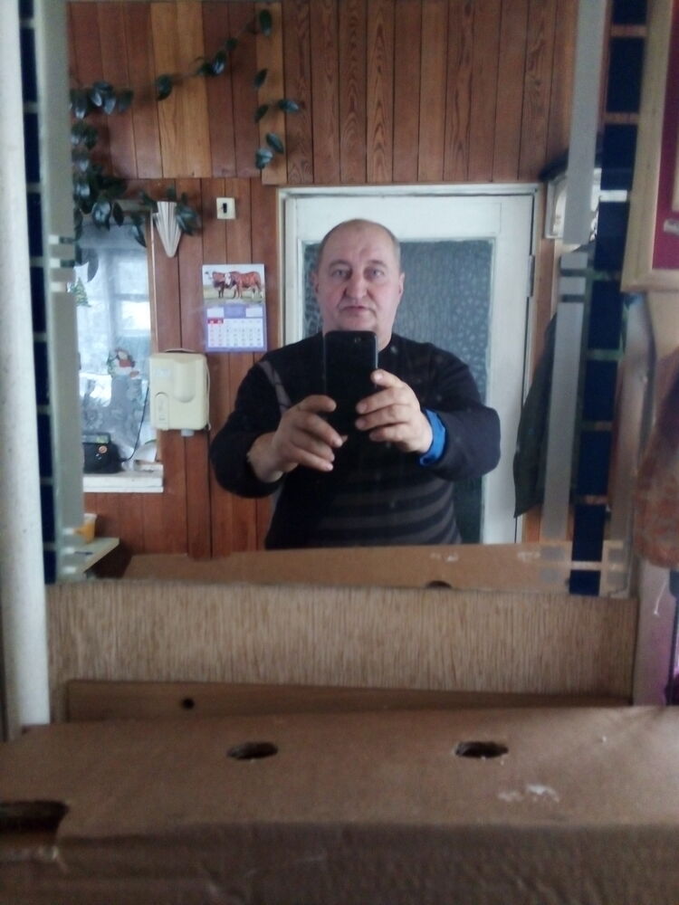  37216305  , 65 ,    