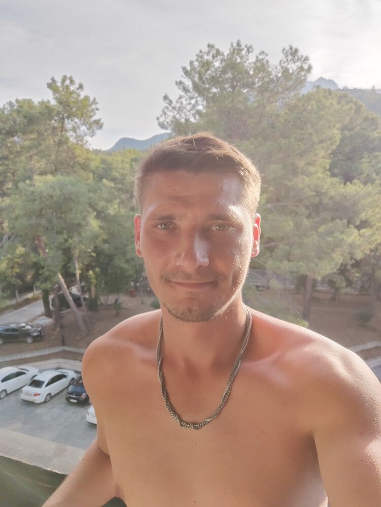  50083755  Kirill, 32 ,    