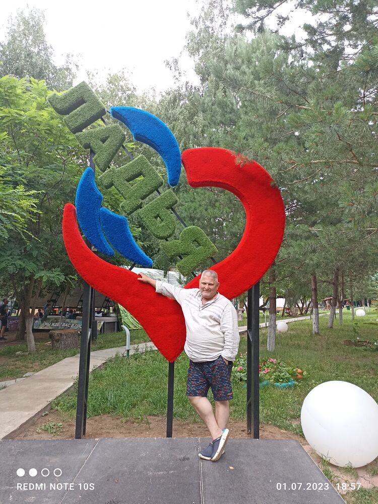  35889695  , 57 ,    