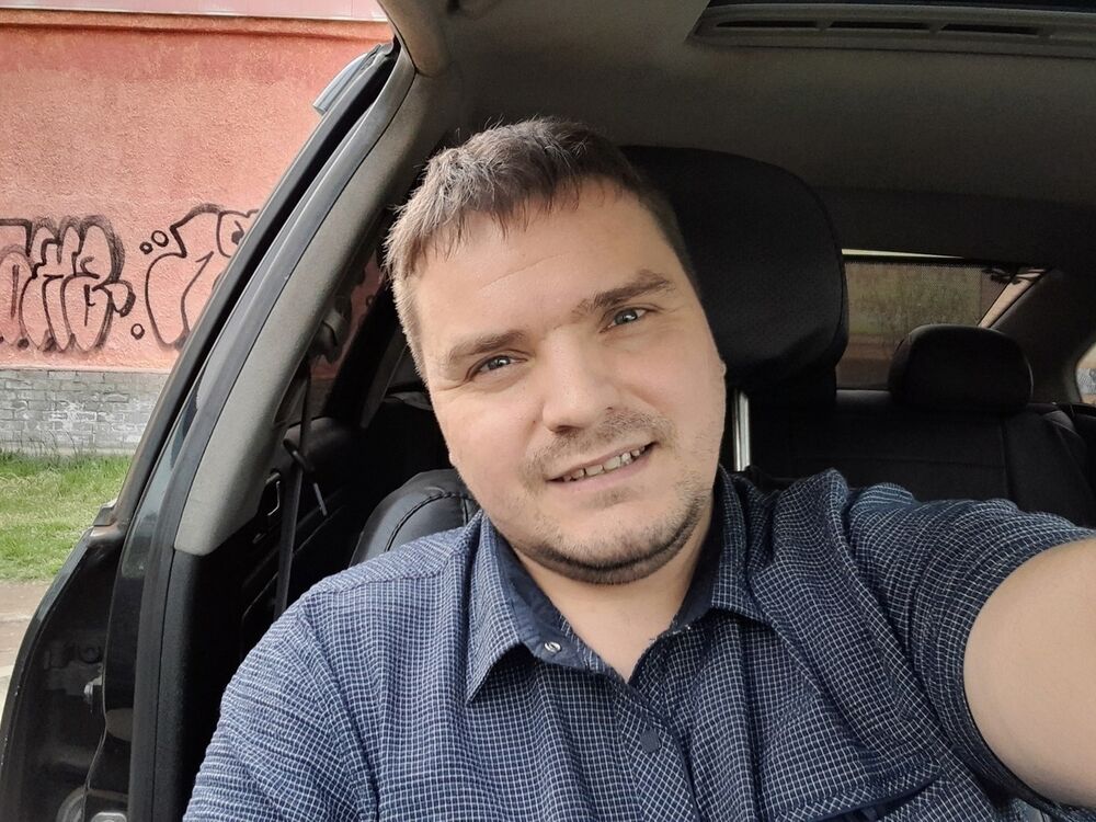  33117425   , 38 ,    