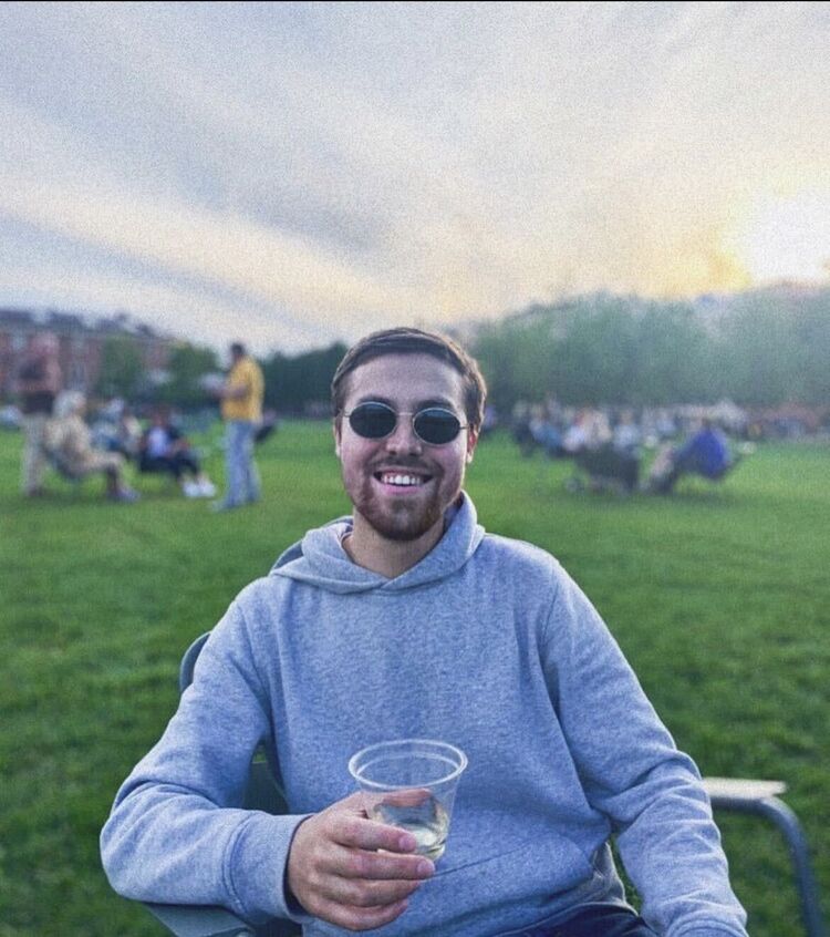  37455555  , 34 ,    -