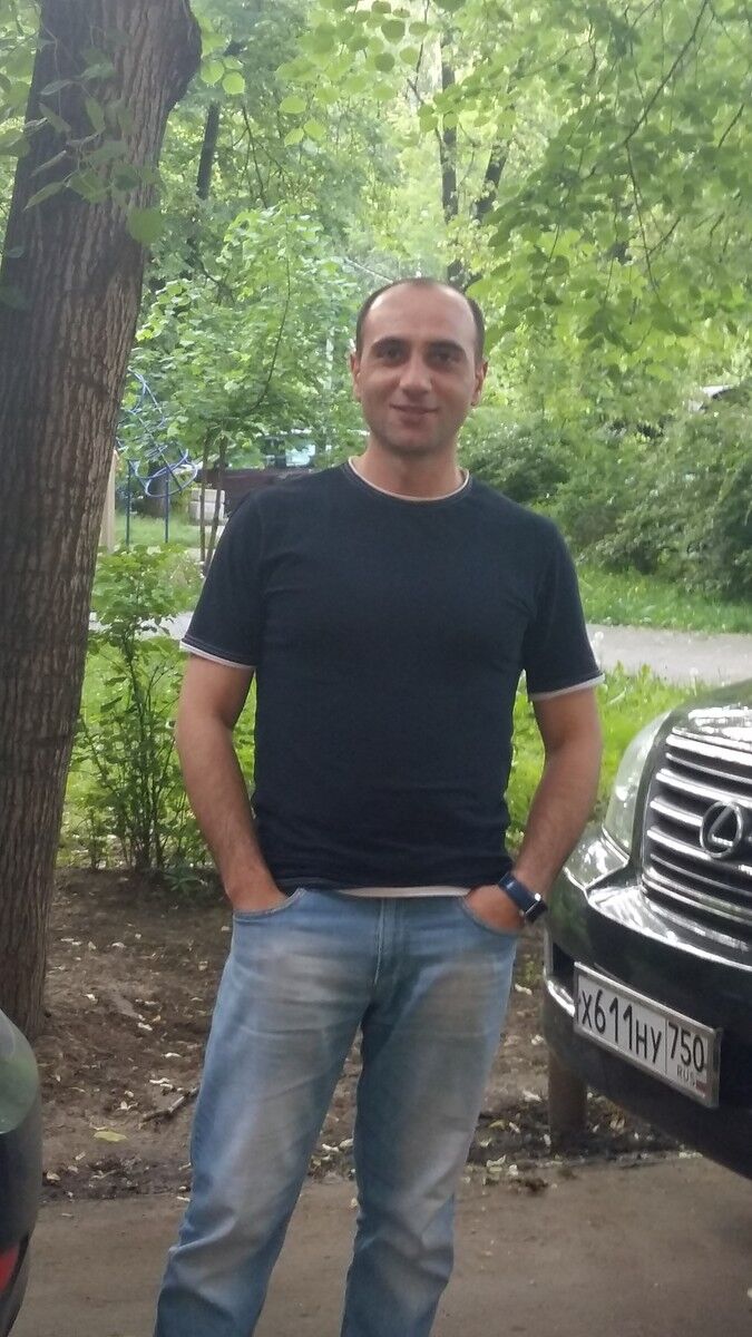  ,   Vardan, 45 ,   