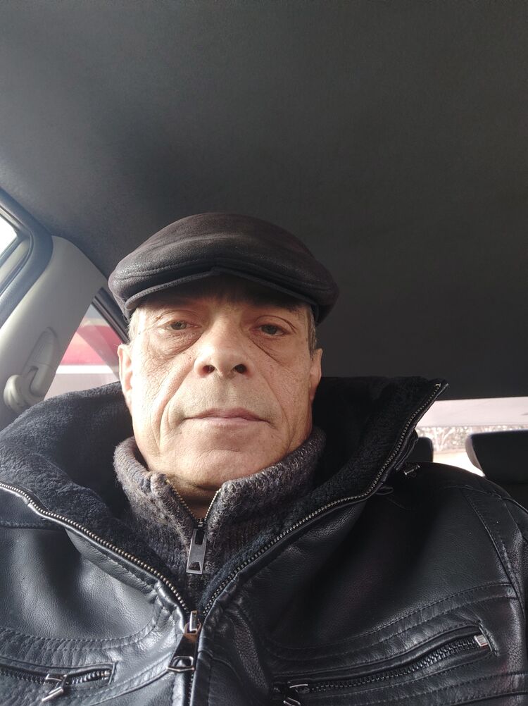  25709945  , 52 ,    