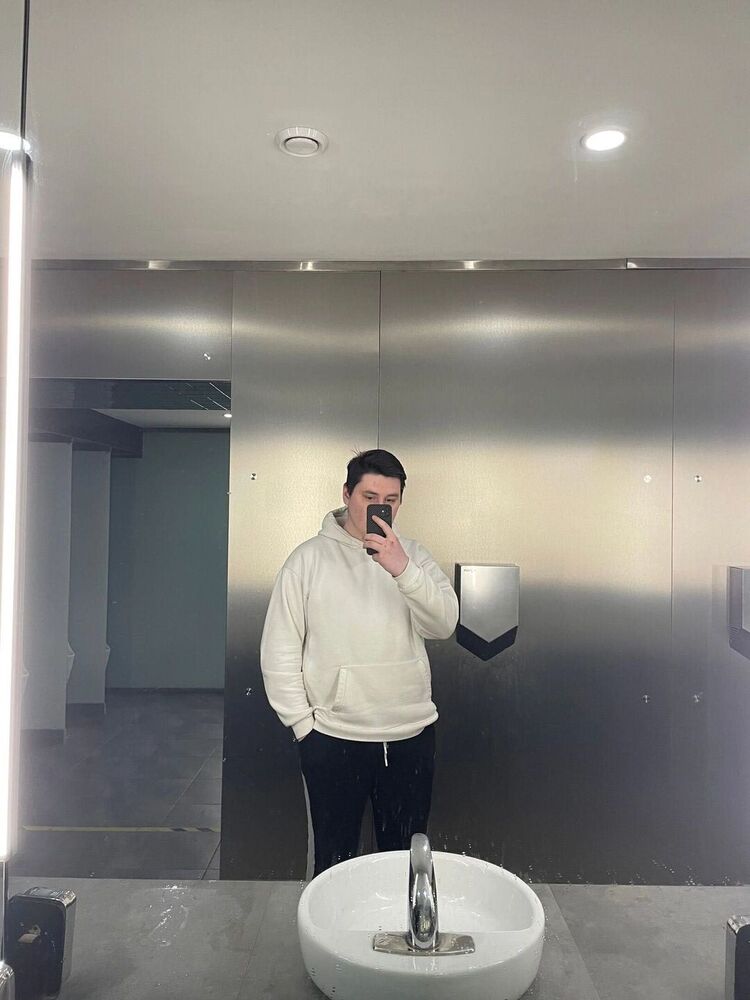  42678395  , 22 ,    