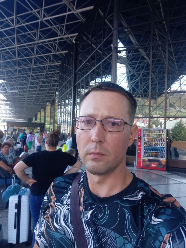  44071585  , 36 ,    