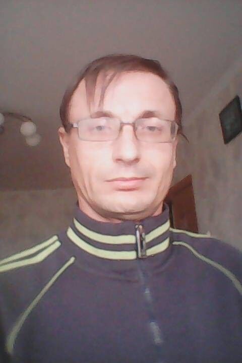  9324345  , 49 ,    