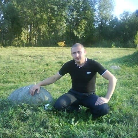  33589165  , 37 ,    