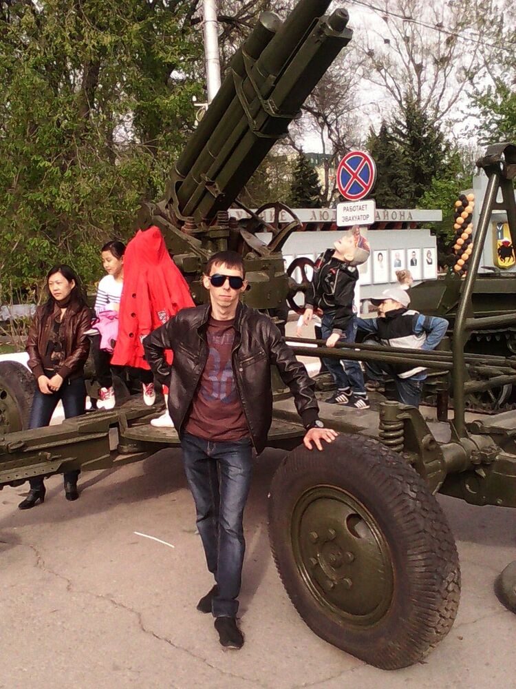  5246875  Aleksei, 34 ,    