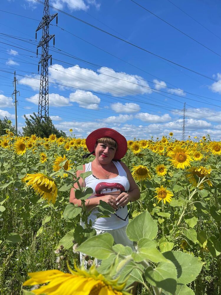  52794485  Oksana, 49 ,    