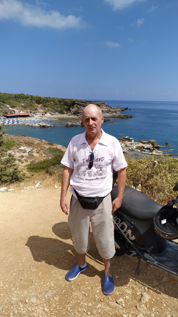  ,   Algis, 63 ,     , c 