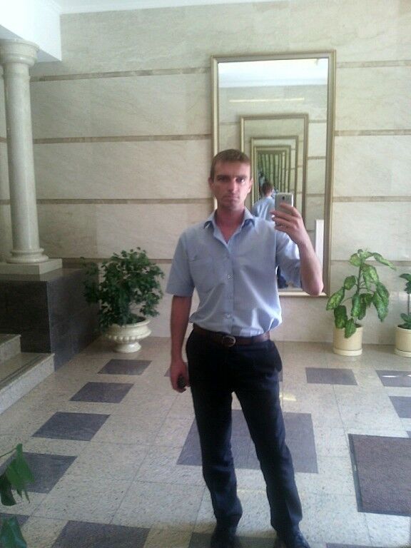  4849685  Andrey, 36 ,    