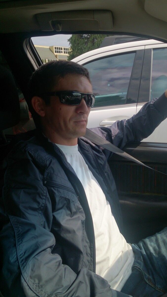  6305885  Slava, 35 ,    