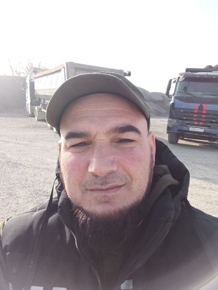  33906225  , 44 ,    