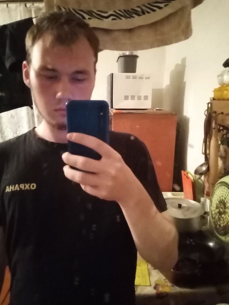  47137645  , 21 ,    
