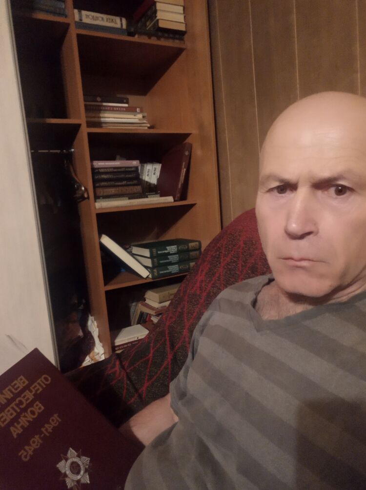  29178215  Hasan, 62 ,    