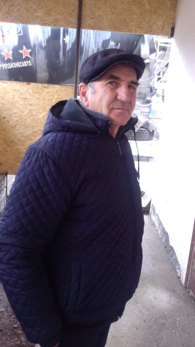  ,   Eskender, 57 ,   