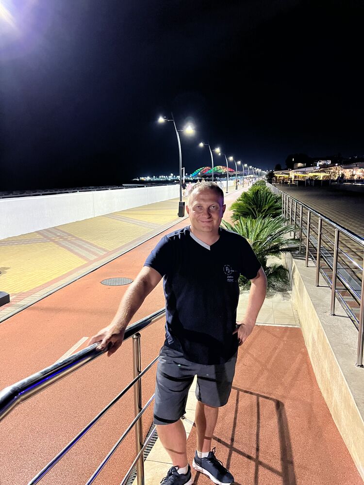  ,   Ivan, 40 ,   ,   , 