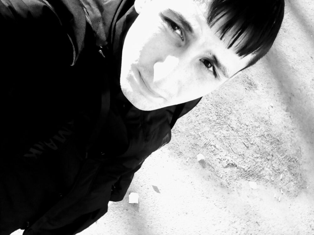  15473545  Nikolai, 30 ,    