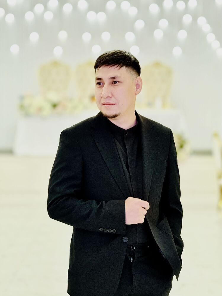 50762865  Berik, 31 ,    