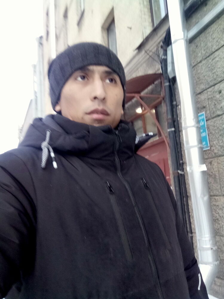  -,   Hasan, 44 ,   ,   , c 