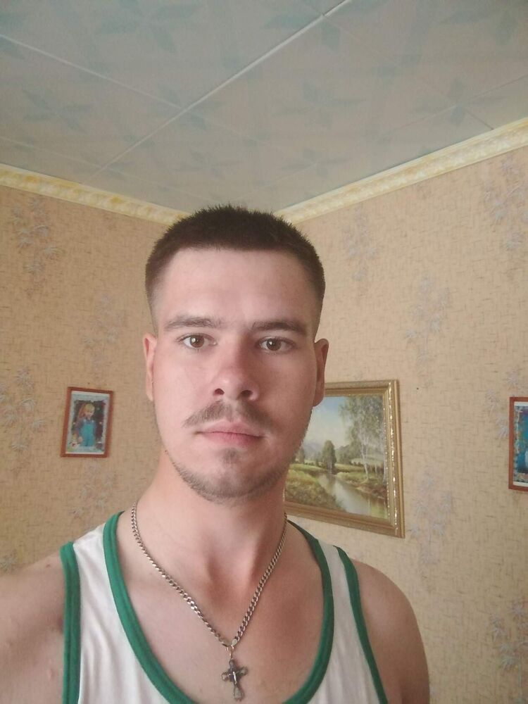  33185275  , 26 ,    