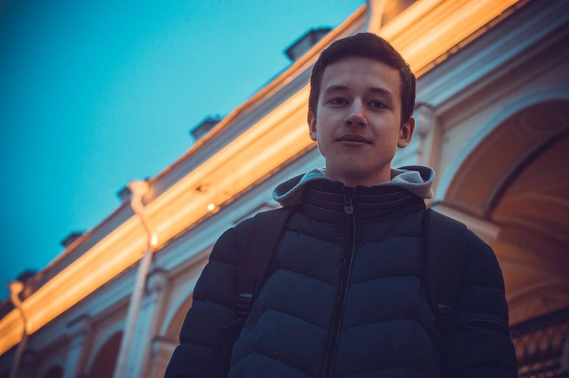  30274385  Ilya, 25 ,    -