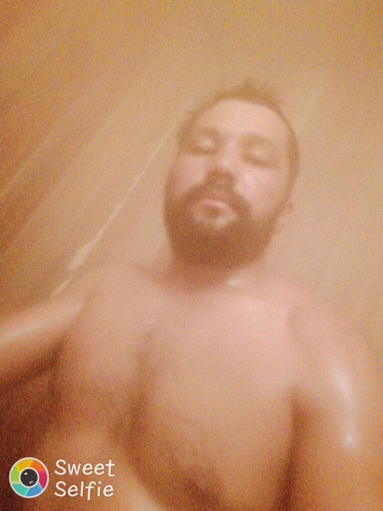  23604445  Nuriddin, 38 ,    