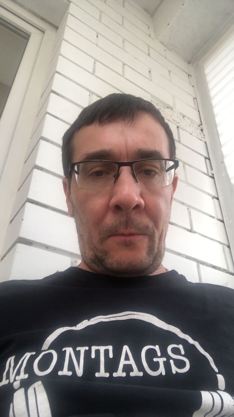  26749685  , 51 ,     