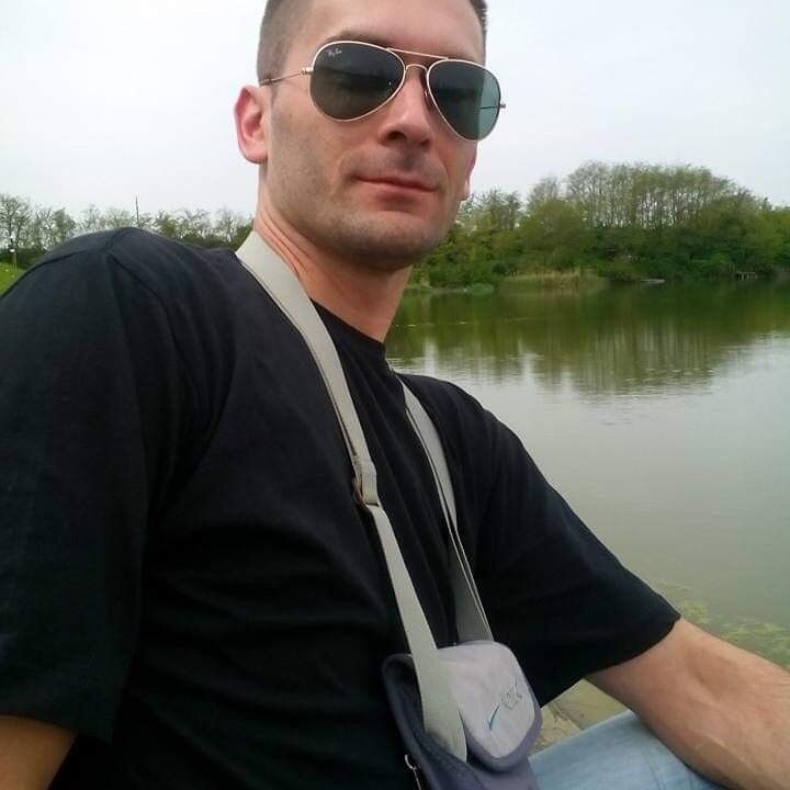  19396935  Jovica, 38 ,    Zemun
