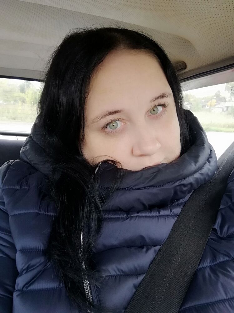  ,   Julia, 36 ,   ,   