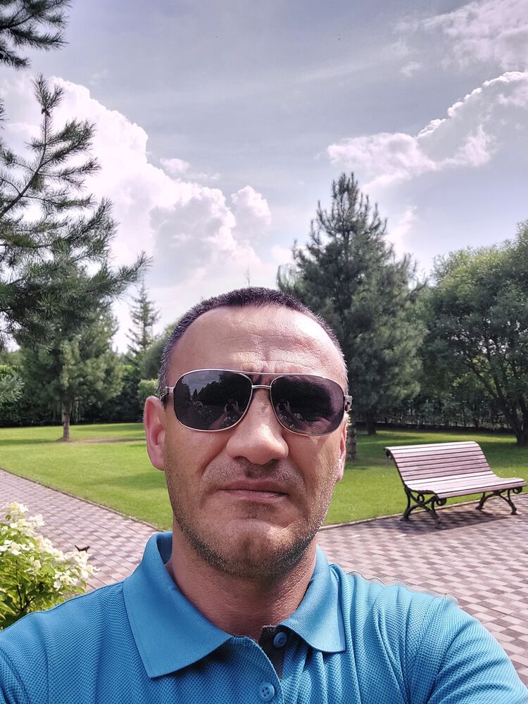  ,   Jamik, 40 ,     , c 