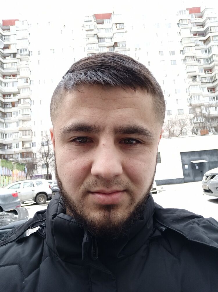 ���� 19101425 ������� X_i_j_r_o_n, 35 ���, ���� ���������� � ������