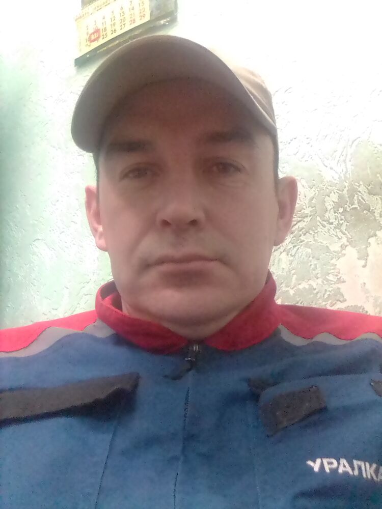  31968605  , 44 ,    