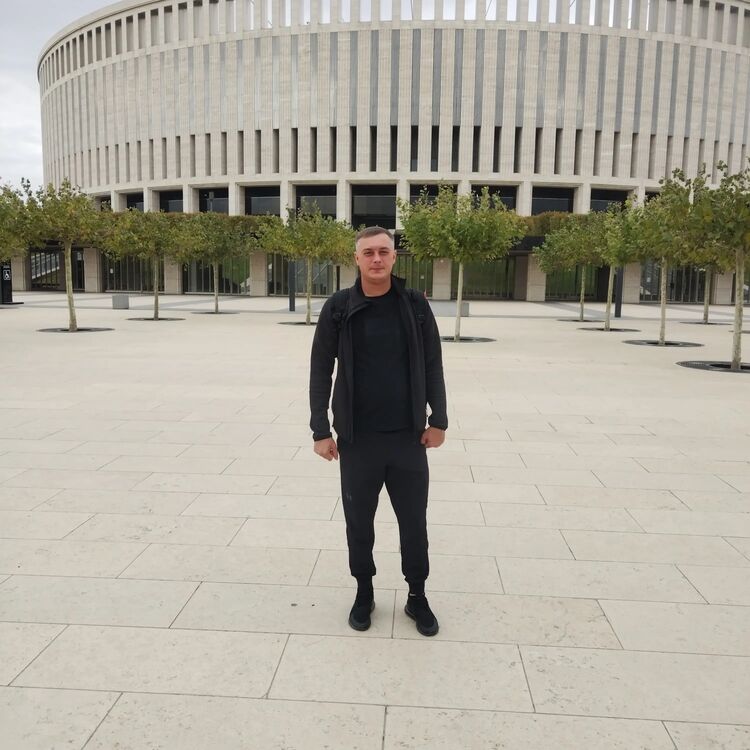  49656275  , 33 ,    