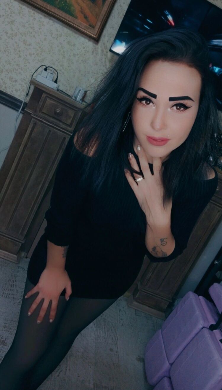  47727515  , 28 ,    