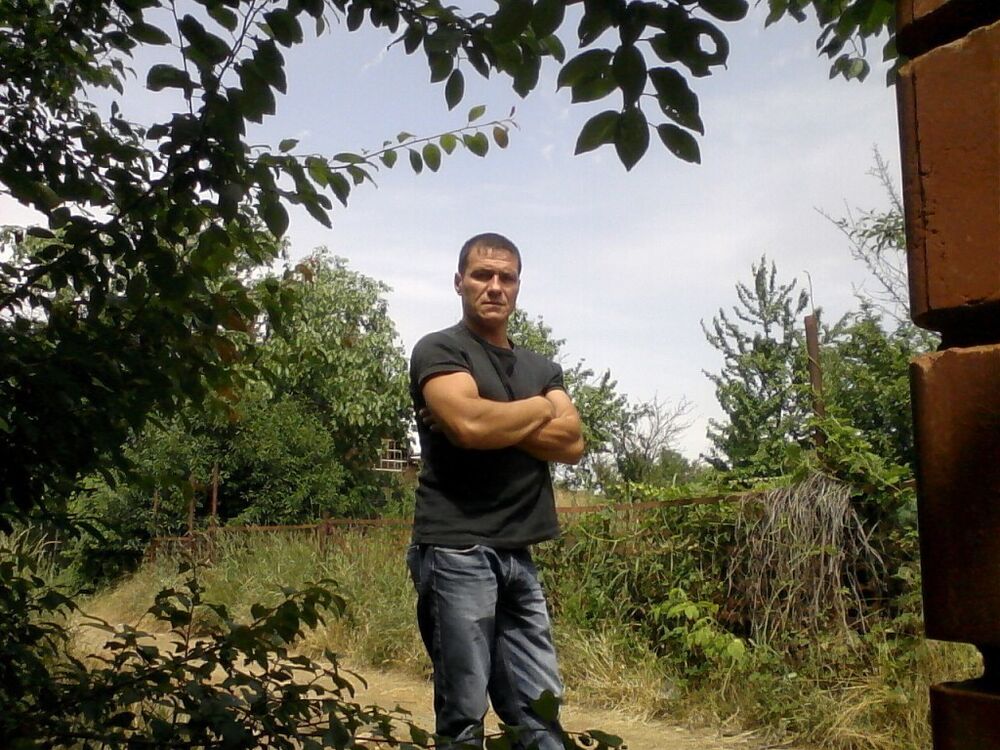  --,   , 52 ,   