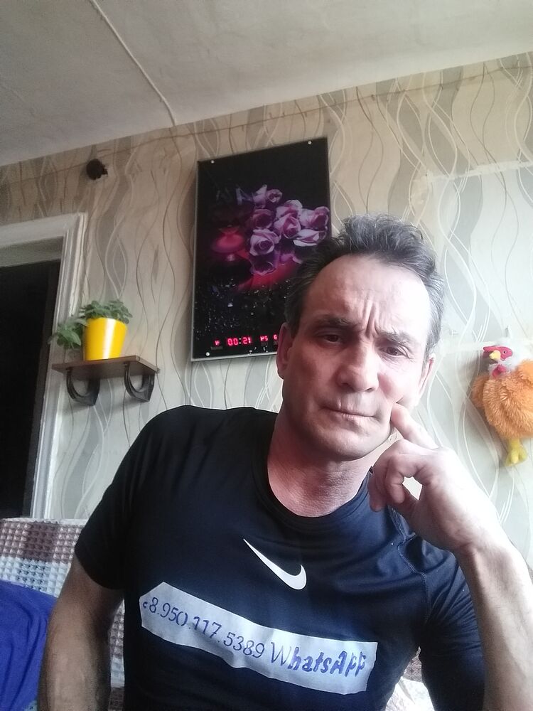  42135605  , 51 ,    