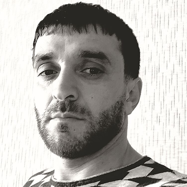  43237685  , 36 ,     