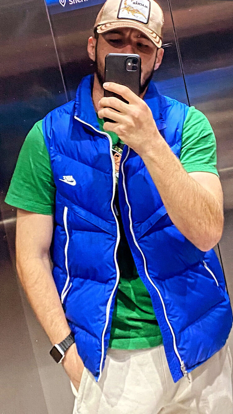  42488135  , 28 ,    