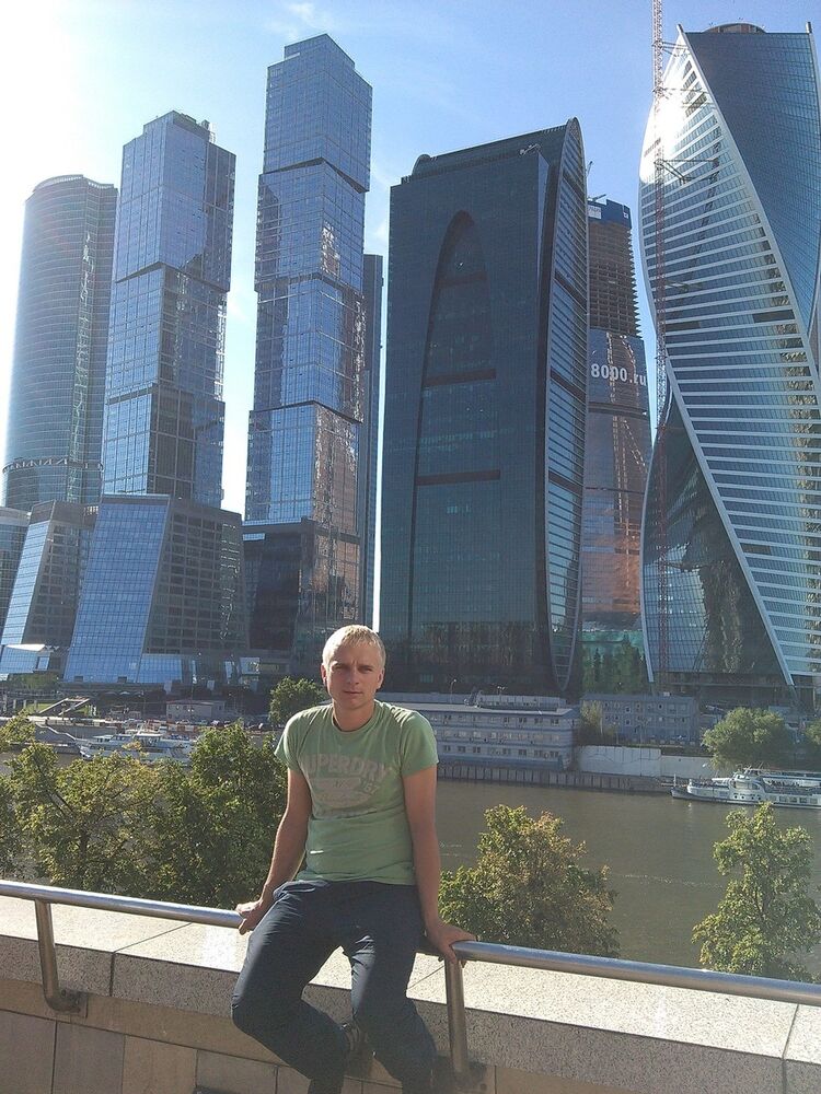  -,   Tolik, 39 ,   