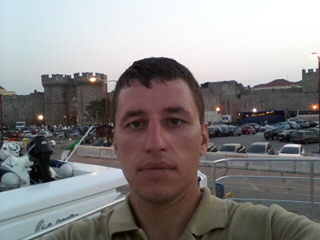  ,   Sinior1985, 41 ,   