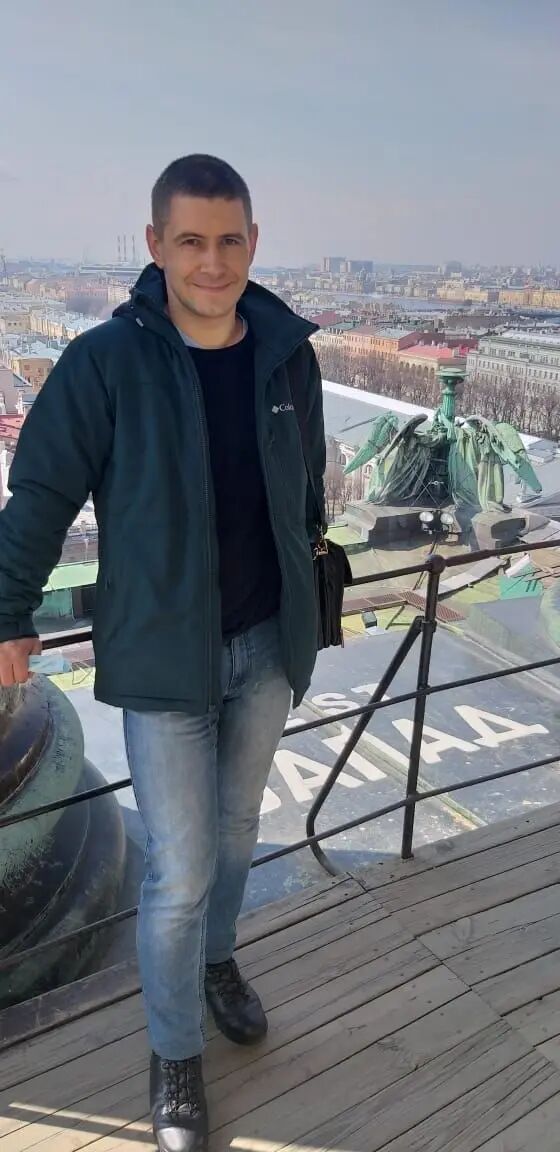  54698765  Anton, 35 ,    