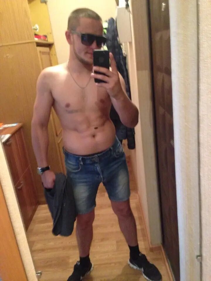  31804555  Mkazaev, 33 ,    